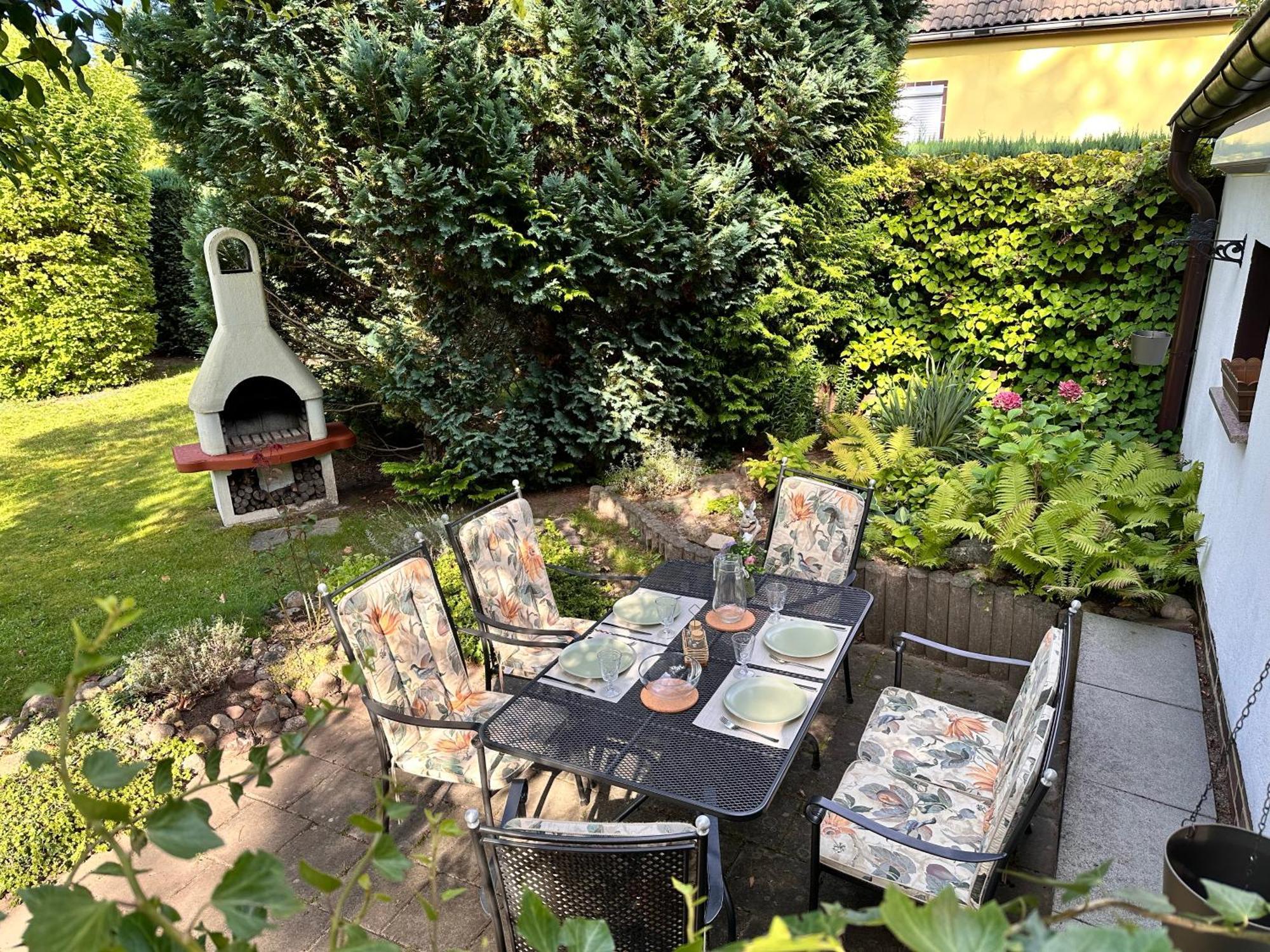 Perfekte Auszeit - Charmantes Ferienhaus Neuenhagen Bei Berlin Buitenkant foto